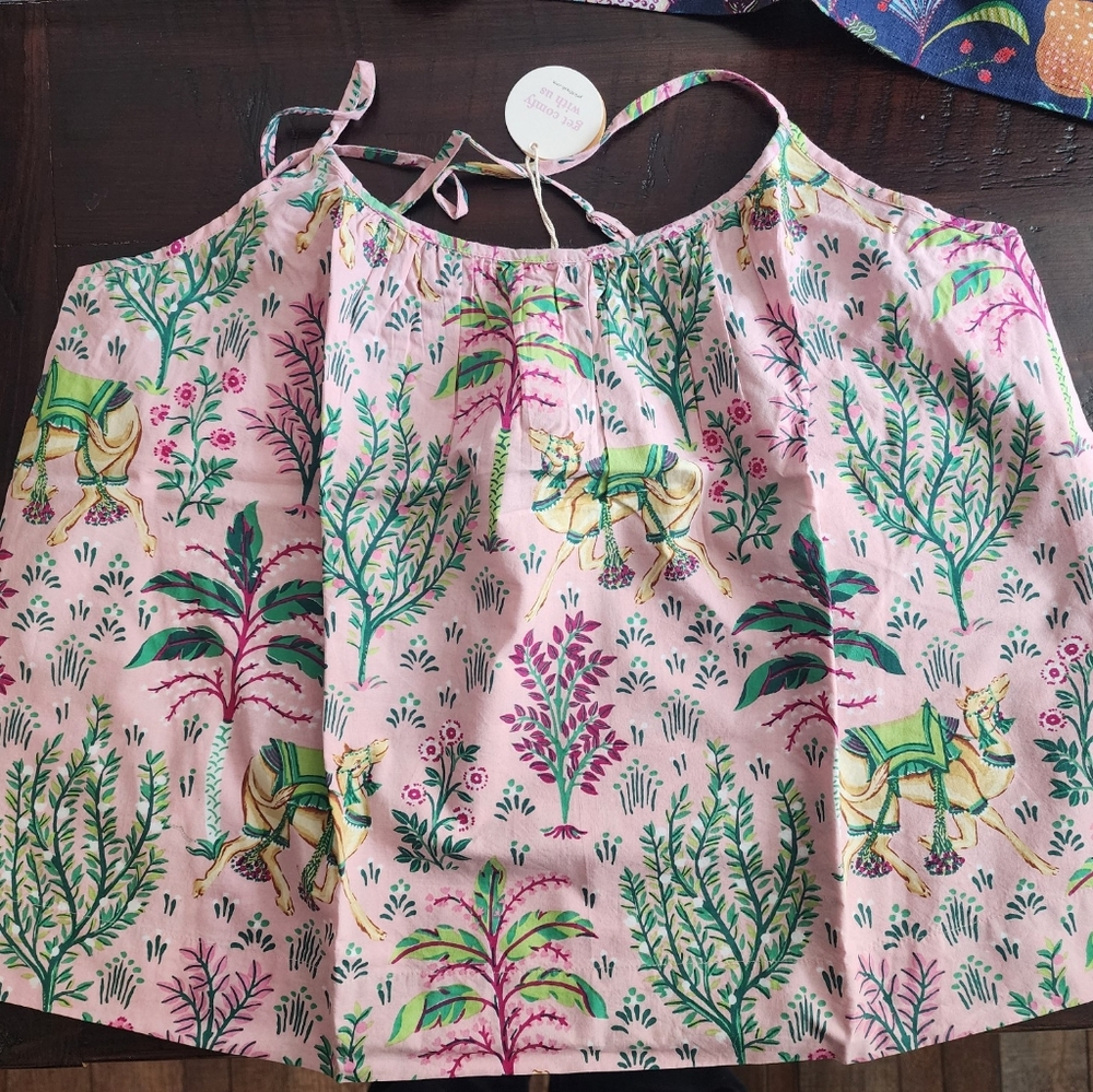 NWT Printfresh Camel's Courtyard Cami Top